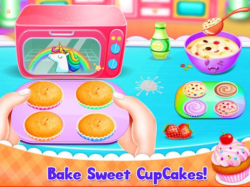 Princess Vampirina Cupcake Maker — Casual